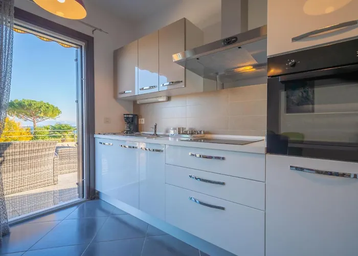 Damir By Interhome דירה לובראן